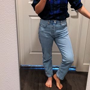 Levi's women's 501 straight jeans in light blue